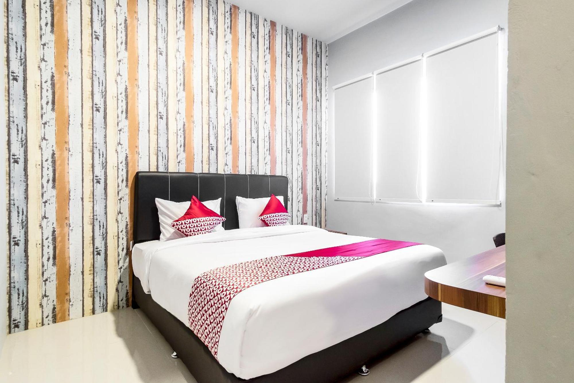 โอโย 360 มางัน เรสซิเดนซ์ Hotel เมดาน ภายนอก รูปภาพ